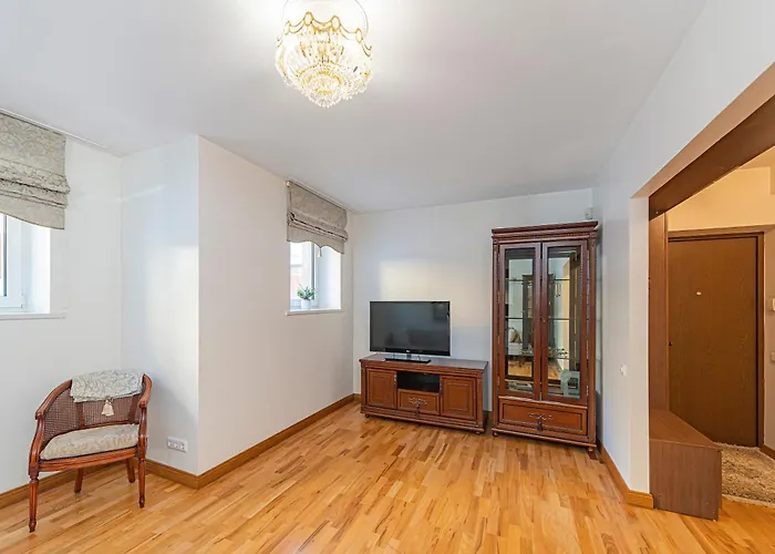 Butas Antique By Polo *