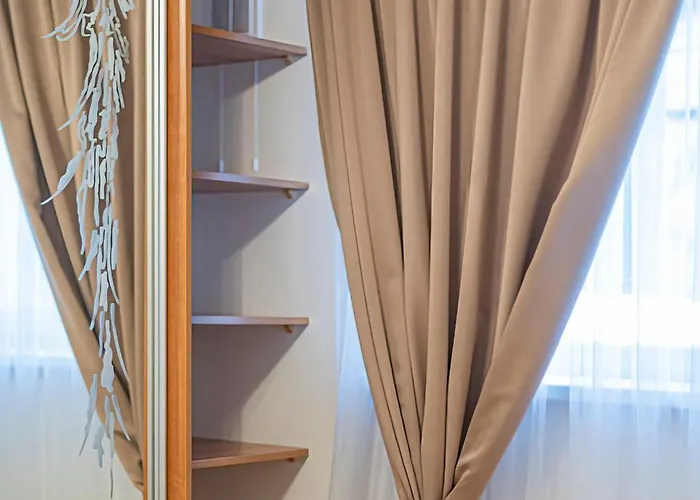 Butas Antique By Polo